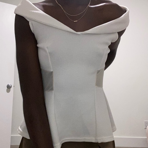 Off Shoulder Princess Tiana Style Fairy Cottage Core White Peplum Top - Picture 4 of 4